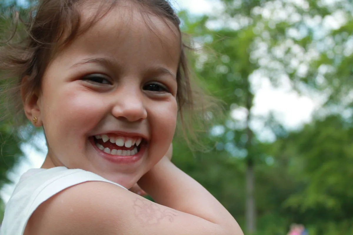 Eerste Tandarts Bezoek van Uw Kind: Tips & Wat Te Verwachten